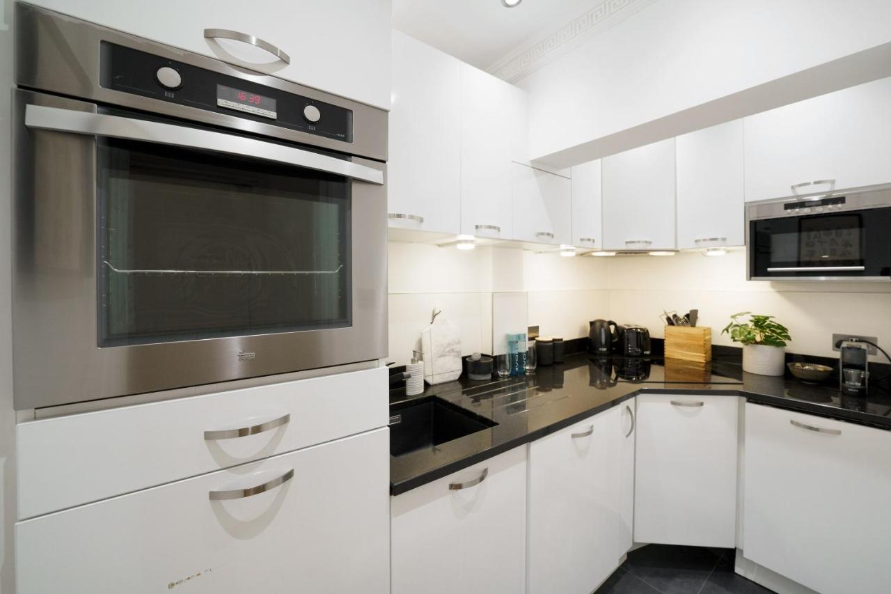 2 Bedr, 3 Beds, 1 Bath Thames, Trafalgar Sq London Ngoại thất bức ảnh