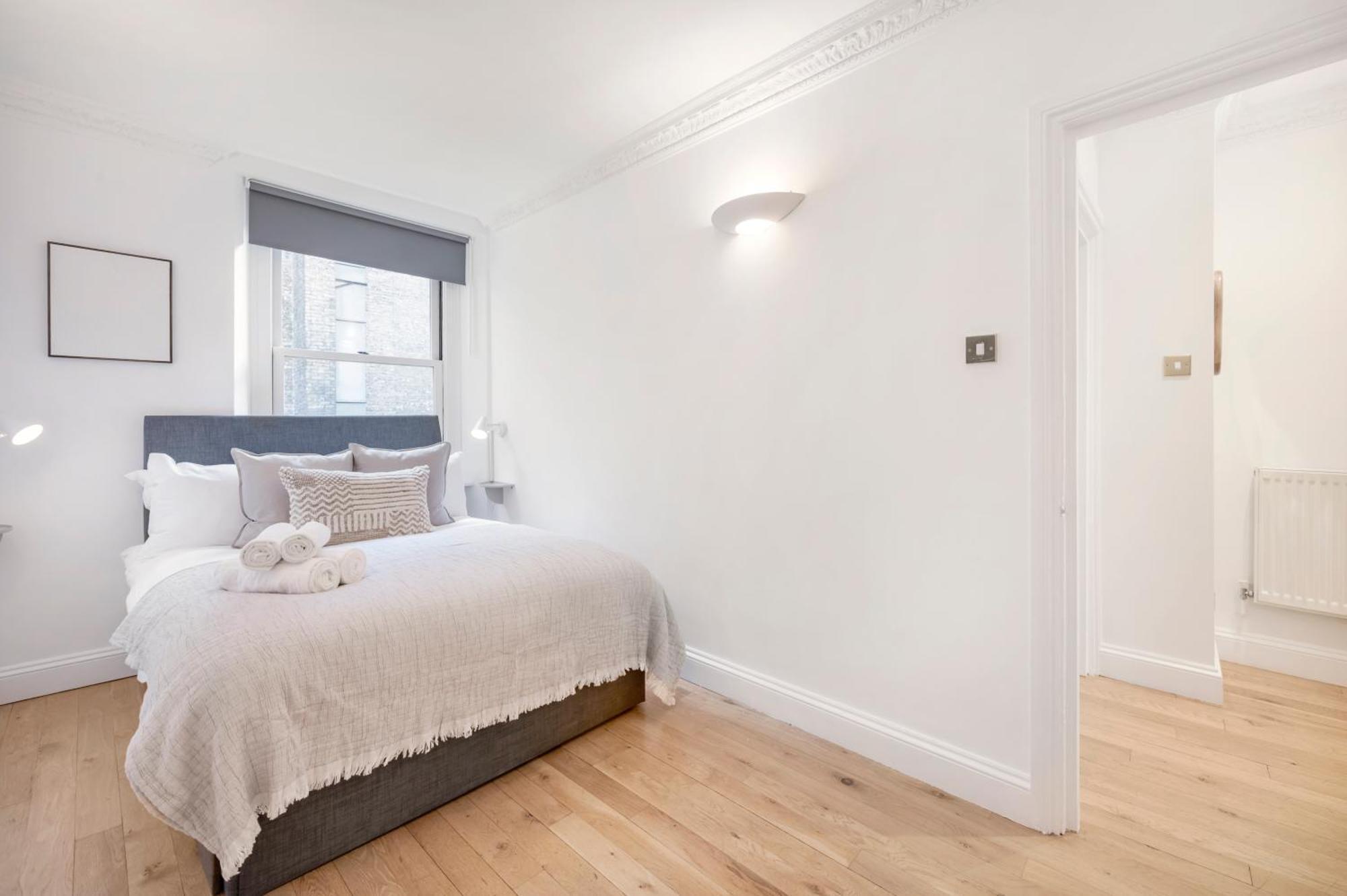 2 Bedr, 3 Beds, 1 Bath Thames, Trafalgar Sq London Ngoại thất bức ảnh